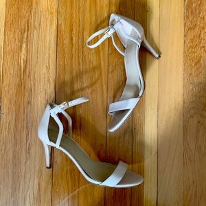 Michael Michael Kors Nude Heels